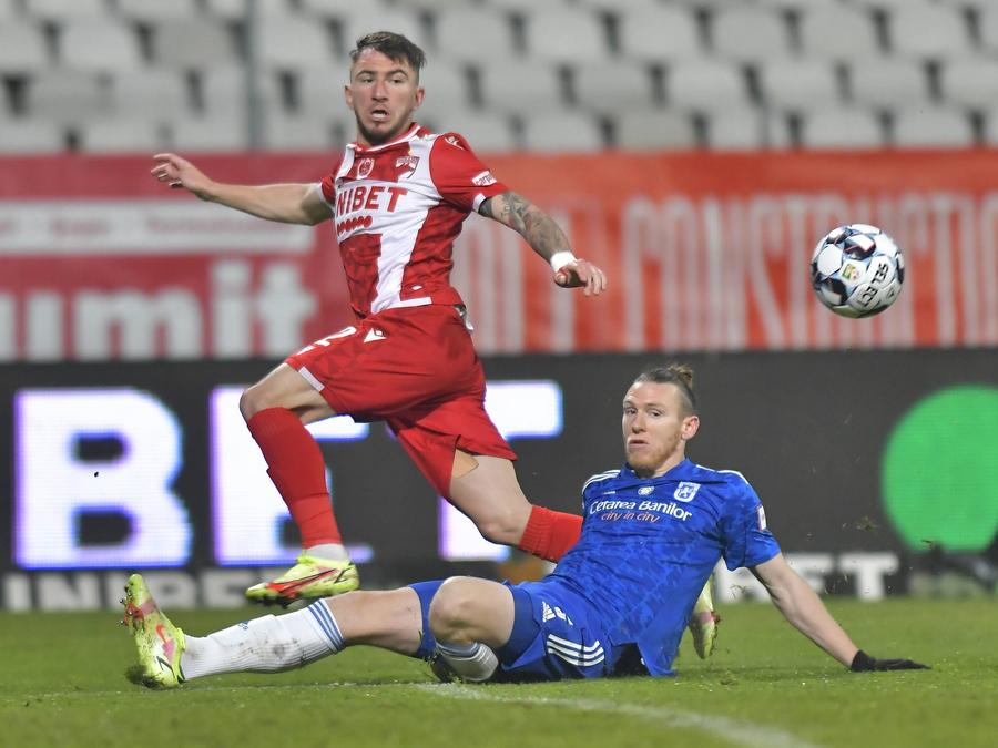 Explic foto: Sorescu a adunat cinci prezențe în echipa națională. El a debutat în prima ligă în 2018, la Dinamo, care l-a adus de la ASU Poli, din „B” A refuzat-o pe Luana, l-a ales pe Giovanni! » Sorescu și-a riscat locul la Dinamo ca să îi aibă pe frații Becali ca reprezentanți