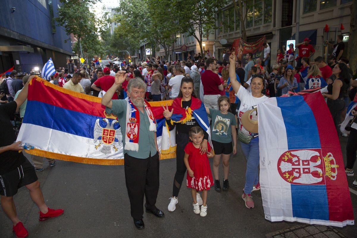 Decizia în cazul Djokovic a provocat sărbătoarea în rândul susținătorilor lui Nole pe străzile din Melbourne