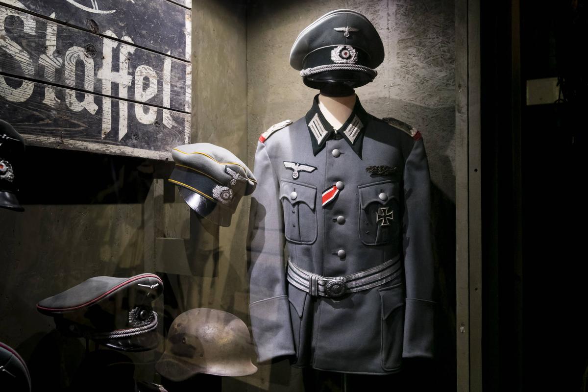 Hugo Boss - uniforme naziste