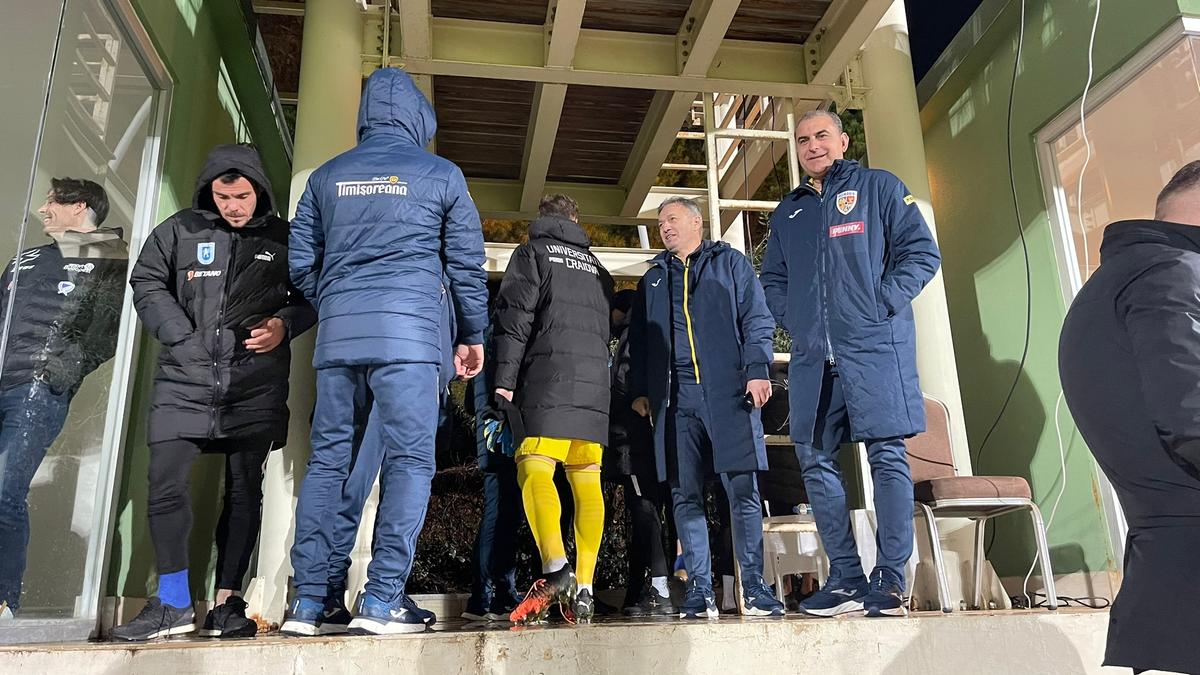 Ghinion pentru Universitatea Craiova » Doi titulari s-au accidentat în prima repriză
