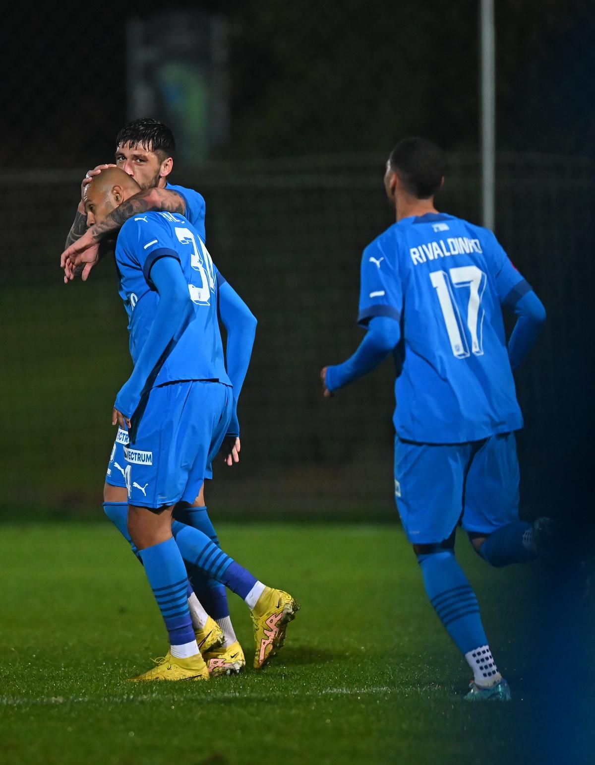 Previziunea lui Dragomir pentru 2023: „Patru echipe se bat la titlu, ea îl va câștiga ” + Antrenorul-surpriză din Liga 1 care l-a fascinat: „E trăsnet, fiți atenți ce vă spun!”