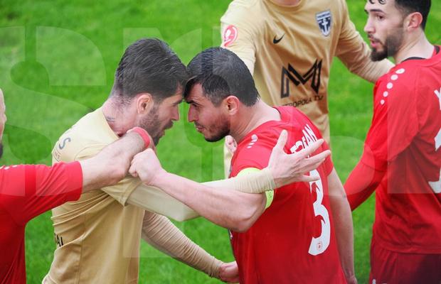 GSP a surprins imaginile zilei în Antalya: au cedat nervii la amicalul echipei românești + Fotbalist scos pe brațe de pe teren