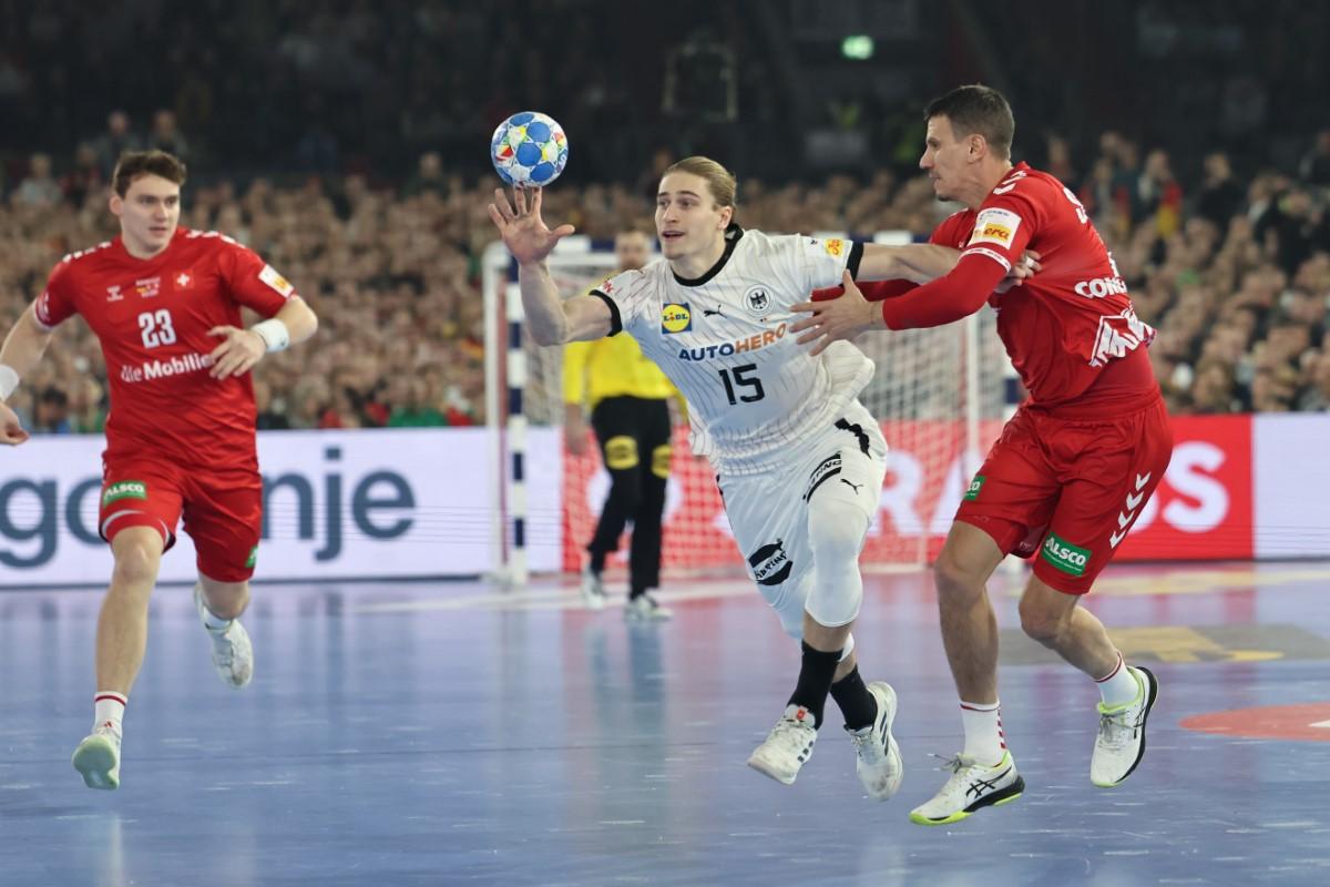 Legendarul Vasile Stângă, surprins de un aspect la Campionatul European de handbal masculin: „Domnule, noi nu avem!”