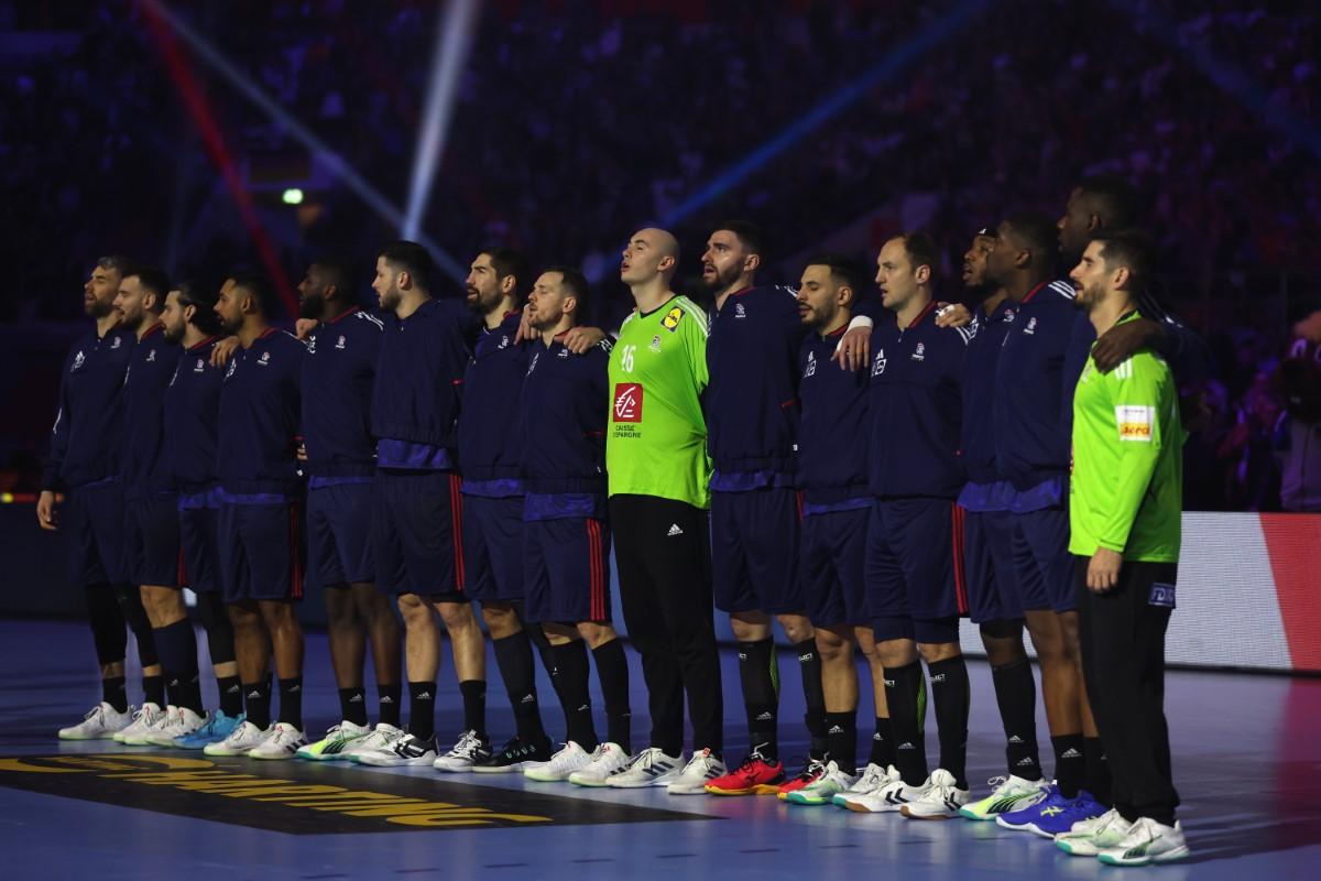 Legendarul Vasile Stângă, surprins de un aspect la Campionatul European de handbal masculin: „Domnule, noi nu avem!”