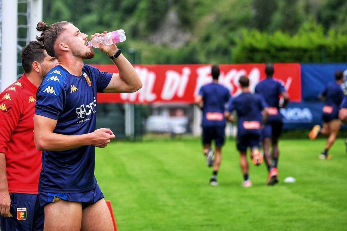 Ce scrie presa din Spania după transferul lui Radu Drăgușin la Tottenham: „Genoa a știut în vară ce face”