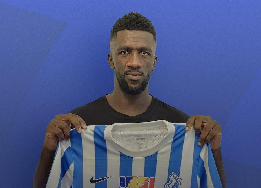 Samuel Gouet revine la Poli Iași după reziliere. Foto: Facebook Mutare neașteptată în Superliga: i-au reziliat recent contractul, dar revine la echipă! » Mai vin încă doi jucători, dintre care unul trecut pe la FCSB