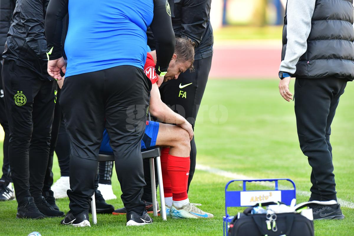Lovitură grea pentru FCSB în primul meci al anului » Darius Olaru s-a accidentat și a ajuns la spital! GSP a aflat cât va lipsi