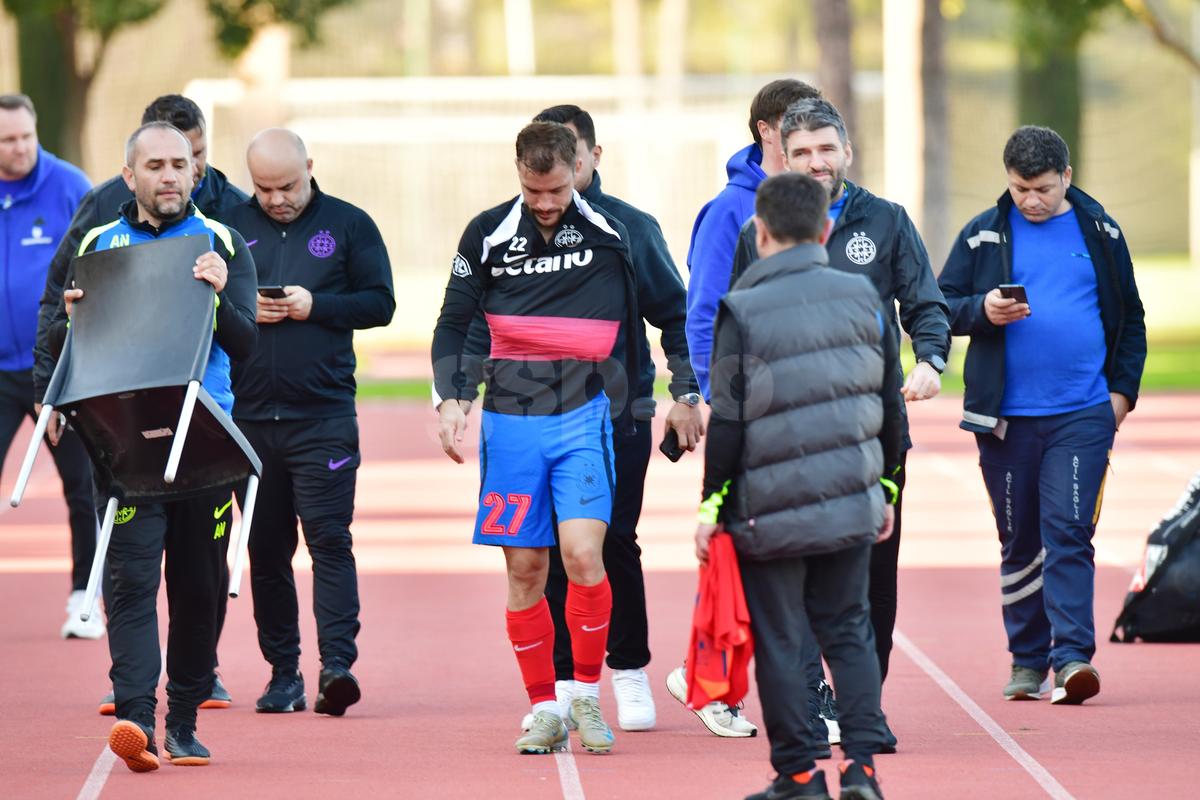 Lovitură grea pentru FCSB în primul meci al anului » Darius Olaru s-a accidentat și a ajuns la spital! GSP a aflat cât va lipsi