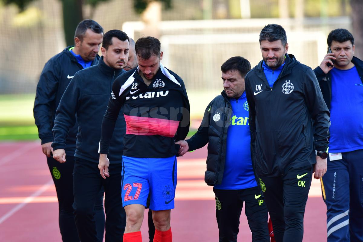 Darius Olaru a ieșit accidentat în meciul cu Hamburg