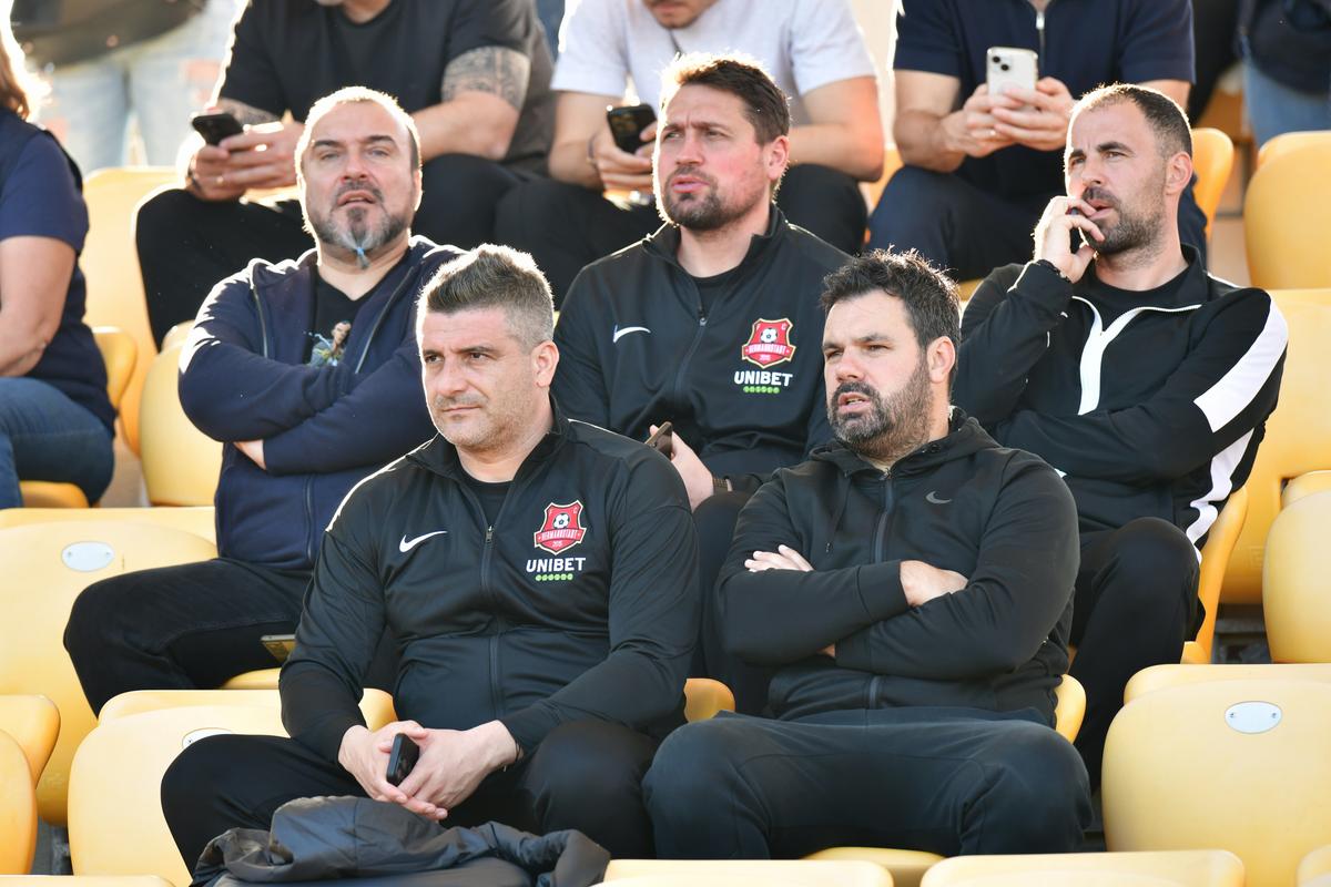 FCSB - Hamburg 2-1 » Victorie, dar cu ce preț? Campioana se impune în primul amical din Turcia, dar tremură pentru Olaru