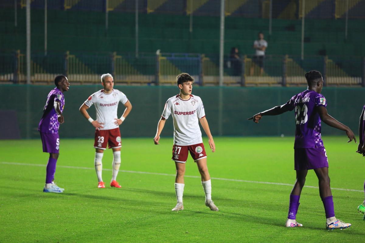 Rapid s-a distrat cu amatorii locali în primul amical din Dubai » 13 goluri și șanse pentru David Niculescu și Andrei Șucu: „Haide, Șucule, deschide!”