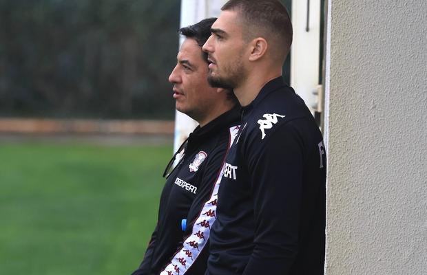 Cum se ratează zeci de copii și juniori » Omul cu 3 titluri în România dezvăluie ce a văzut: „Se sabotau fără să știe! Chiar în fața stadionului”