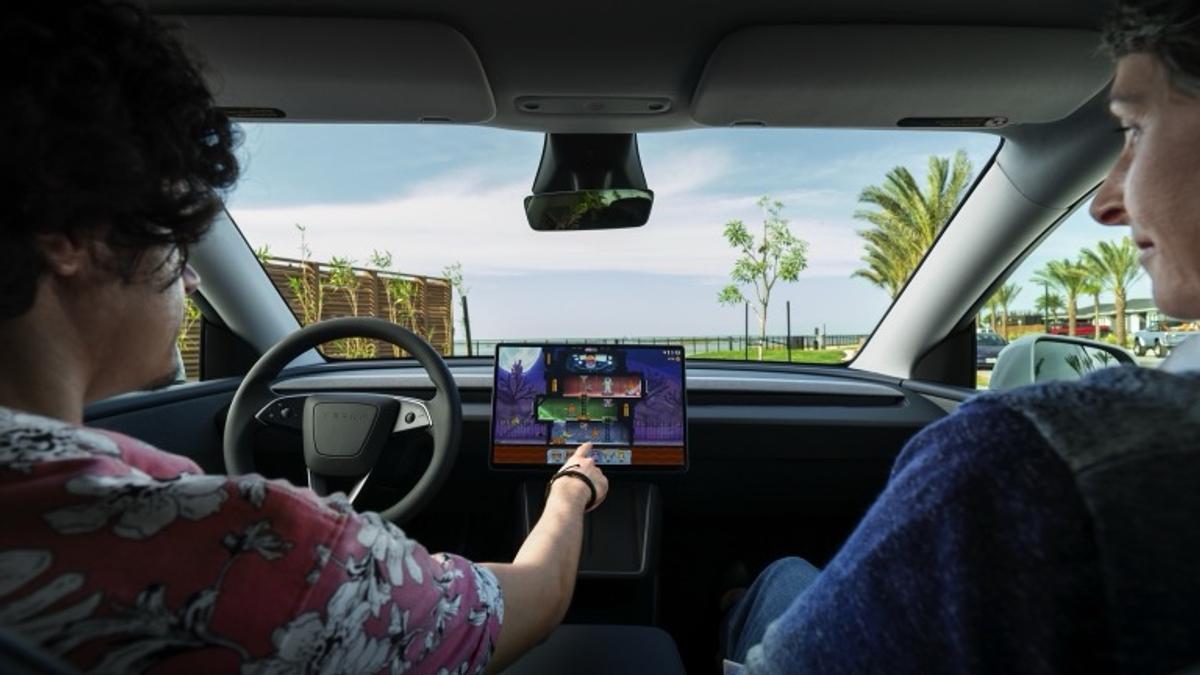 Tesla Model Y Standard Long Range