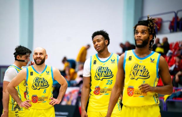CSU Sibiu a reușit revenirea anului în baschetul românesc! Adversarii au condus cu 65-39, dar a urmat ceva incredibil