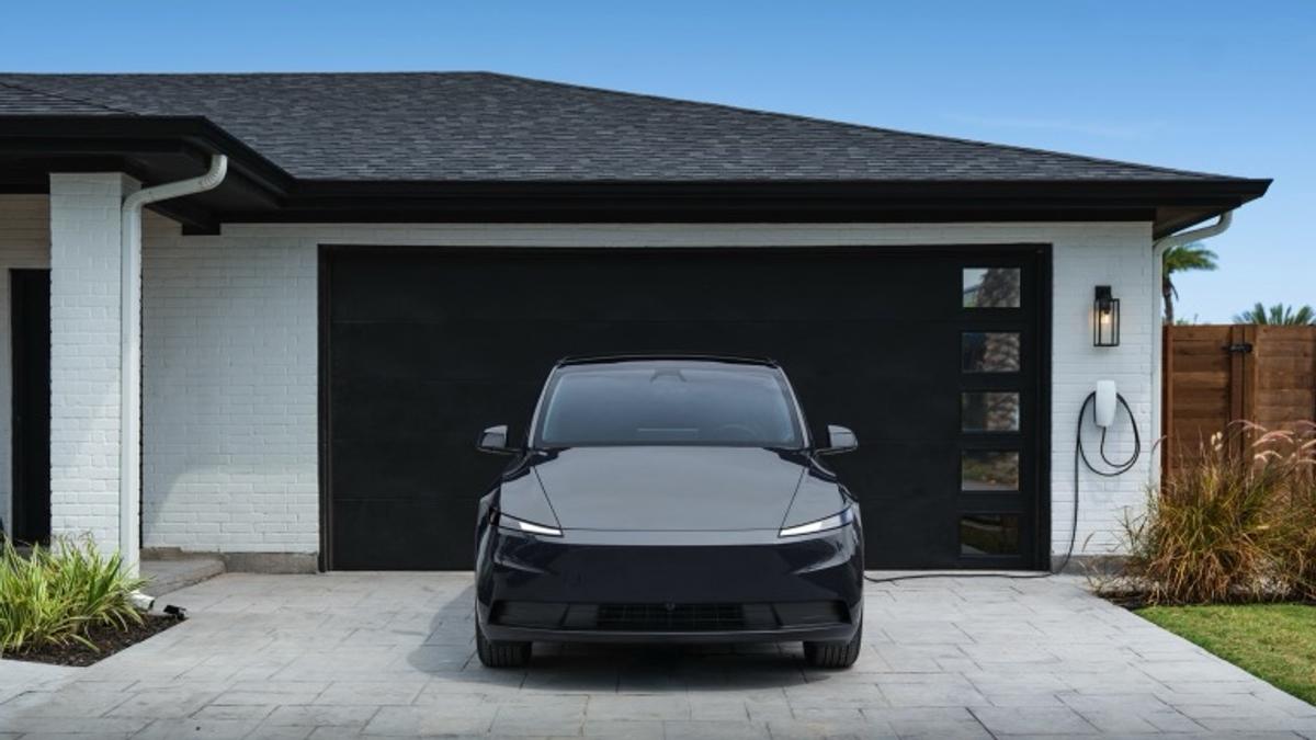Tesla Model Y Standard Long Range