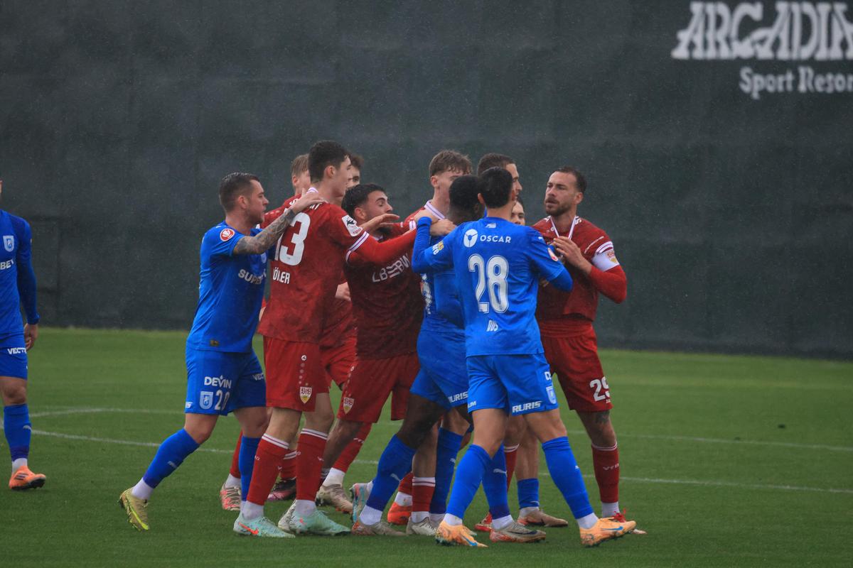 Rezultat îngrijorător pentru Universitatea Craiova în Antalya: liderul din Superligă a fost subordonat de echipa secundă a clubului din Bundesliga