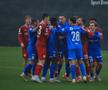Universitatea Craiova - Stuttgart 2 » Nsimba i-a băgat mâna în gât unui adversar // foto: Ionuț Iordache (GSP)