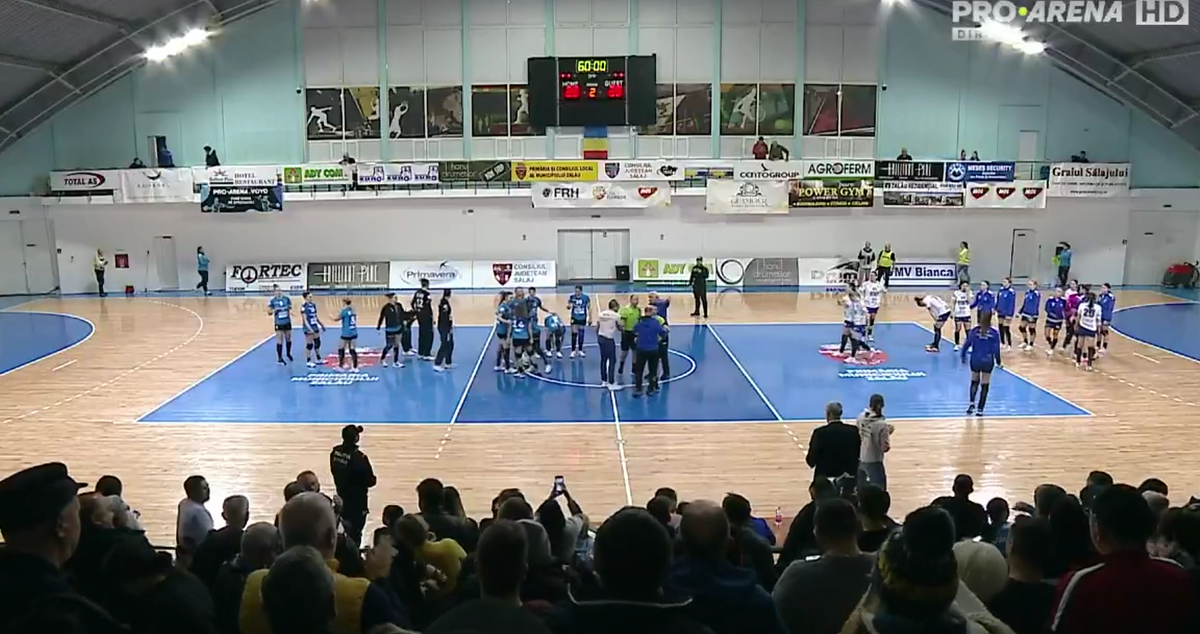 Poliția pe teren la meciul din „Liga Florilor”! Gheorghe Tadici, în prim-plan