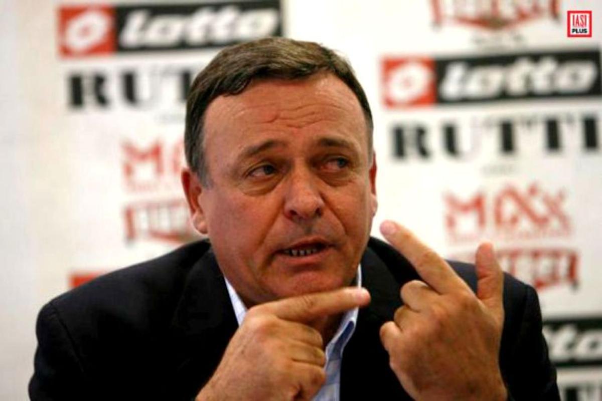 Becali, Copos și ceilalți „autori” au scris 54 de cărți în închisoare și niciuna după eliberare! Ce s-a întâmplat?!