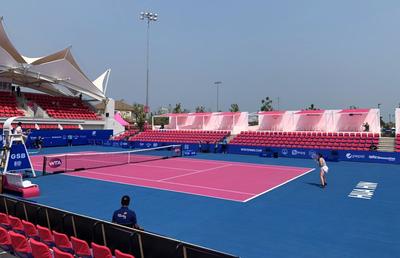 VIDEO De ce sunt roz terenurile de la WTA Hua Hin