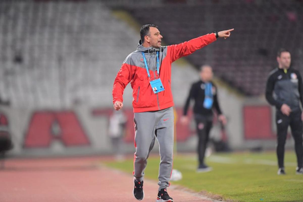 „Gigi Becali nu poate să își dea demisia” » Ilie Dumitrescu, despre strategia aleasă de FCSB la derby-ul cu Dinamo