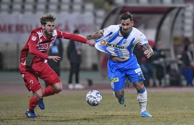 Jovan Markovic are din nou probleme cu greutatea. Cum a fost surprins atacantul Universității Craiova în partida cu Dinamo
