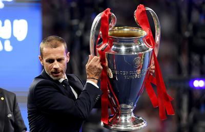 Lovitură uluitoare dată de UEFA » Drepturile pentru cupele europene, vândute pentru o sumă-record