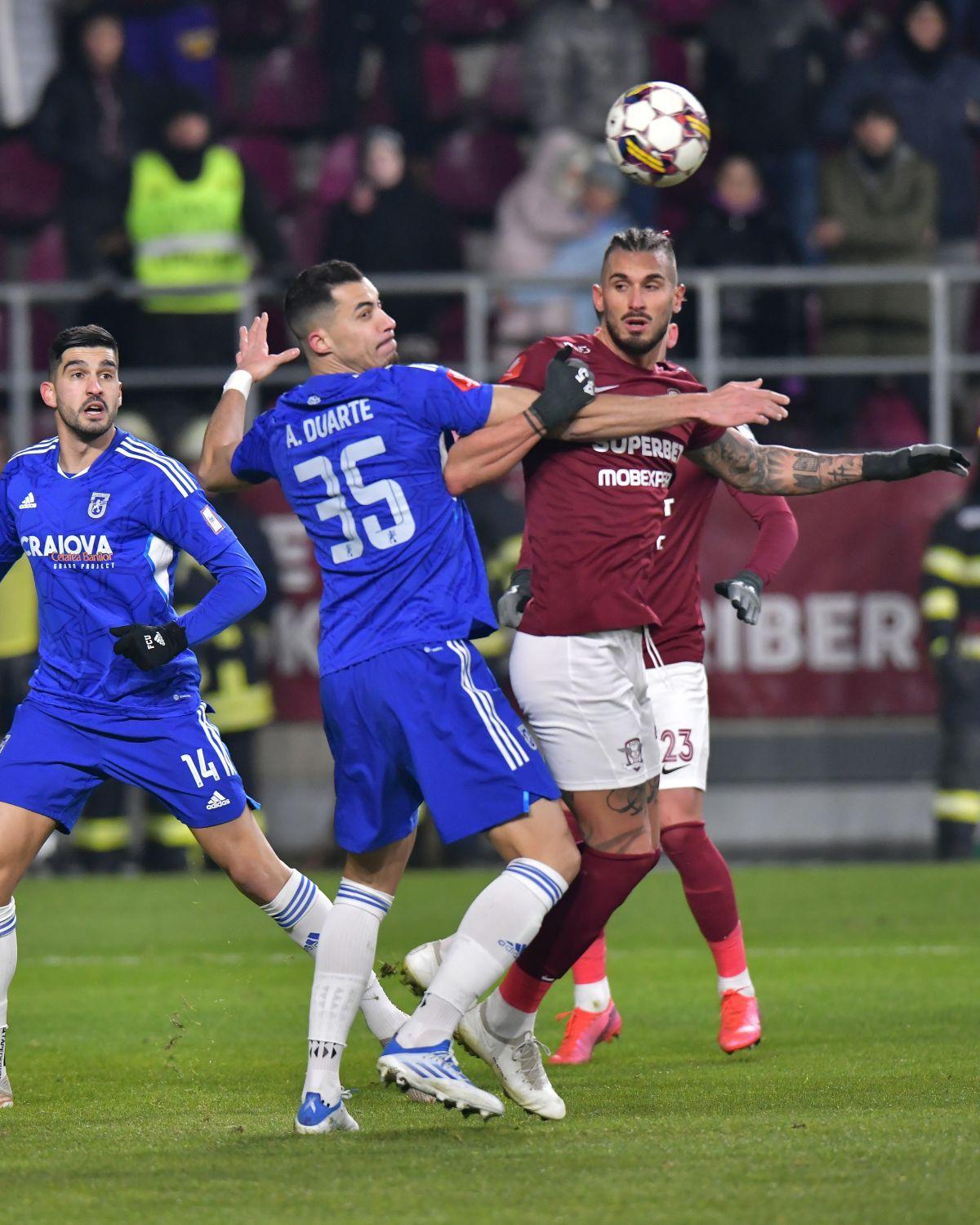 A căzut „Forțăreața” din Giulești » FCU Craiova rămâne invincibilă în fața Rapidului și se apropie de play-off! Clasamentul ACUM