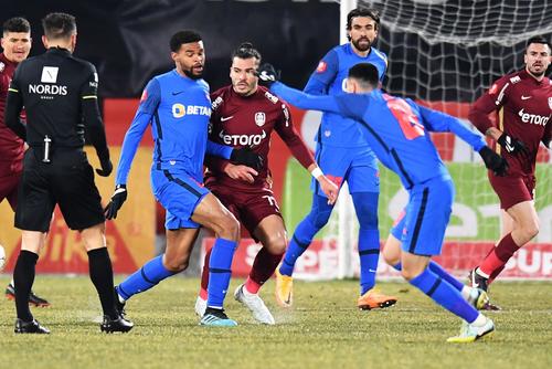 Victoria FCSB-ului în Gruia a sporit încrederea roș-albaștrilor că pot cuceri în sfârșit titlul în acest sezon, după 8 ani de secetă / FOTO Raed Krishan