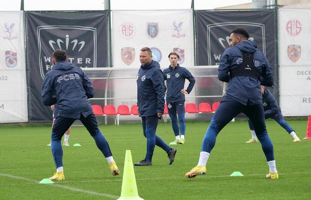 El face totul la FCSB! Conduce cea mai mare parte a antrenamentelor, ca încă un „principal undercover”