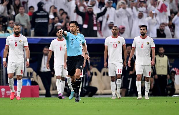 Qatar și-a apărat trofeul în Cupa Asiei, după o finală incredibilă » 3 penalty-uri primite