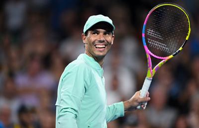 Rafael Nadal, lungime de bazin înot fără să iasă la suprafață! » Michael Phelps aprobă: „O, da!”