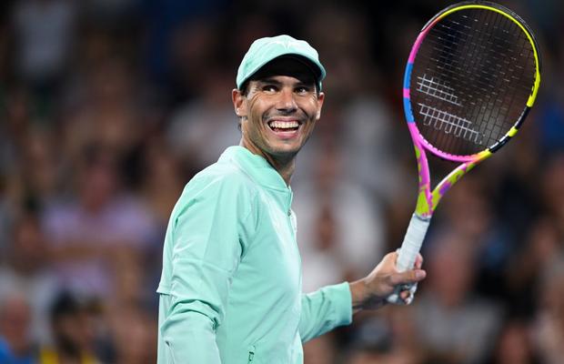 Rafael Nadal, lungime de bazin înot fără să iasă la suprafață! » Michael Phelps aprobă: „O, da!”