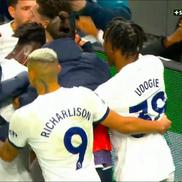 Radu Drăgușin, explozie de bucurie după Tottenham - Brighton 2-1