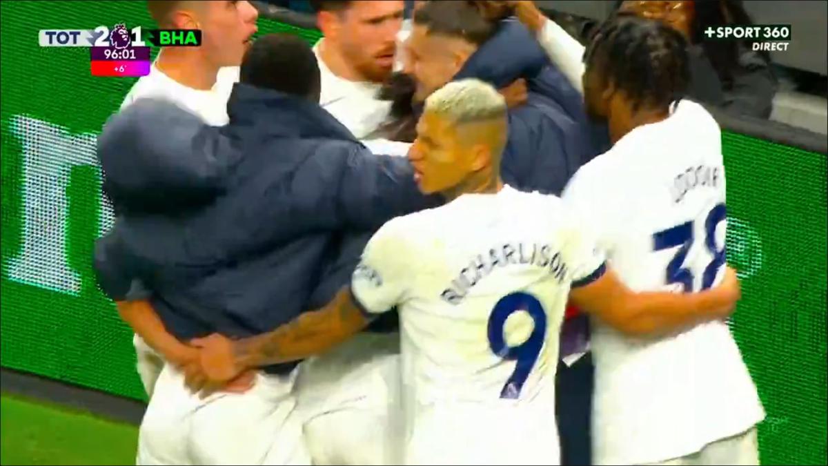 Revoluția lui Postecoglou la Tottenham » Radu Drăgușin are un rol important