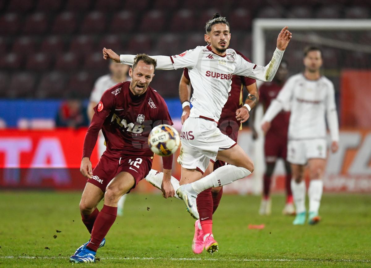 Fotbalistul dorit de Mutu la CFR Cluj, în tribune la înfrângerea cu Rapid » Cum l-au surprins reporterii GSP
