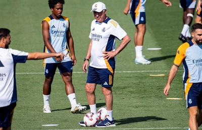 Marca dezvăluie „săpuneala” din vestiar » Ancelotti: „Vă schimb pe toți trei dacă nu faceți asta!”