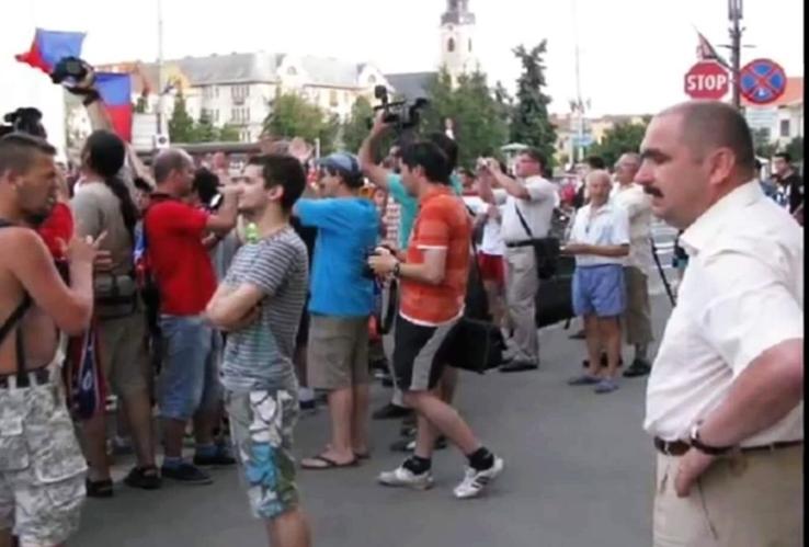 Ilie Bolojan, la promovarea-fantomă a Bihorului, din 2011 / Sursă foto: Captură Facebook