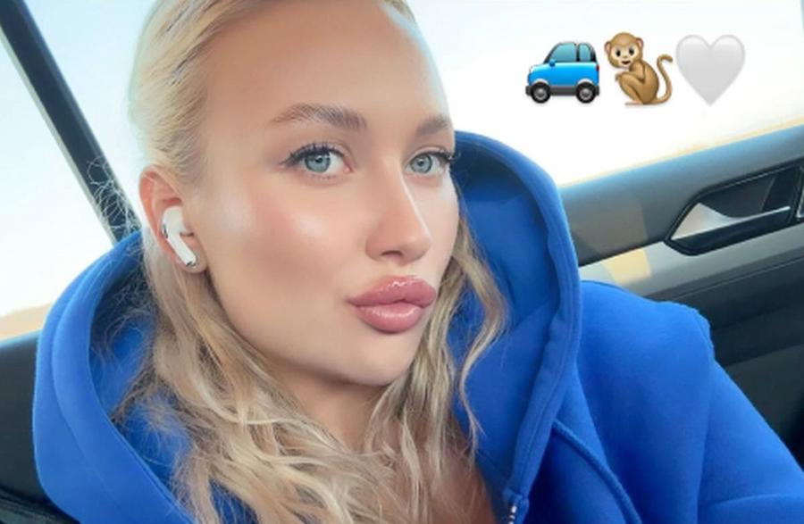 Imaginea postată de Potapova după titlul de la Cluj-Napoca / FOTO: Instagram Cum a sărbătorit „fotomodelul” din Rusia titlul de la Transylvania Open! A revenit la cealaltă pasiune, sesiunile foto