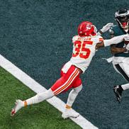 Philadelphia Eagles a câștigat Super Bowl, după o finală împotriva Kansas City Chiefs (40-22)