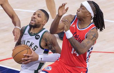Damian Lillard a înscris 43 de puncte pentru victoria lui Milwaukee contra Philadelphiei