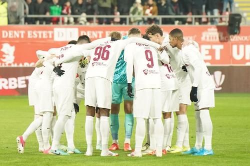 UTA Arad - CFR Cluj, ultimul meci din runda a 26-a » Louis Munteanu face spectacol la Arad! „Dublă” în 4 minute