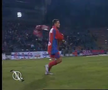Răzvan Lucescu - steag Rapid vs Steaua, pe Ghencea