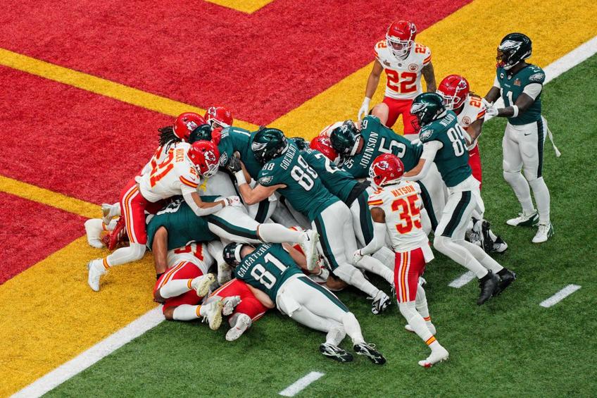 Philadelphia Eagles a câștigat Super Bowl, după o finală adjudecată în fața lui Kansas City Chiefs (40-22)/Foto: Imago Images