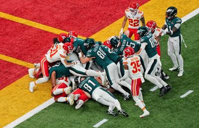Philadelphia Eagles, marea câștigătoare a Super Bowl, după o evoluție care i-a lăsat pe adversari fără replică