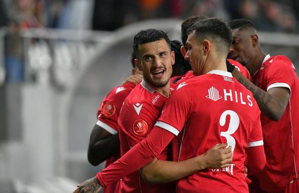 Doi titulari de la Dinamo, ochiți de Mihai Stoica: „Revelația campionatului / Te enervează maxim”