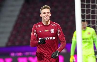 Un antrenor din Superliga spune că a găsit „leac” pentru Louis Munteanu și nu se miră că lui Dan Petrescu i se cere demisia!