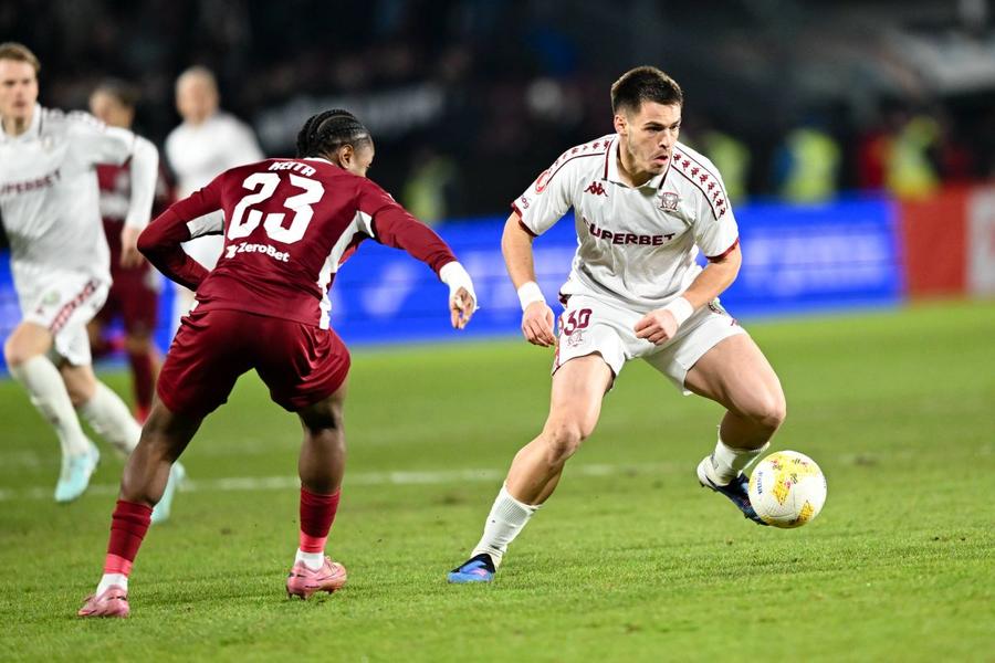 Mugurel Buga are încredere în Daniel Paraschiv „Dinamo joacă cel mai incisiv” » Golgheterul all-time al Rapidului în Europa pune „diagnosticul”: „Jocul lui Gâlcă e prea previzibil”