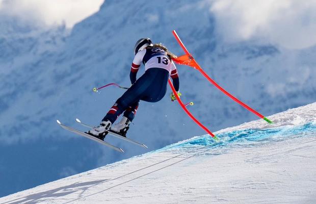Lindsey Vonn a rupt tăcerea după accidentul teribil, cu o postare zguduitoare: „Din această cauză am căzut”