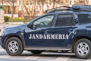 „A aruncat o bancnotă de 200 de lei jandarmilor”, la Dinamo - Craiova. Ce a pățit după acest gest